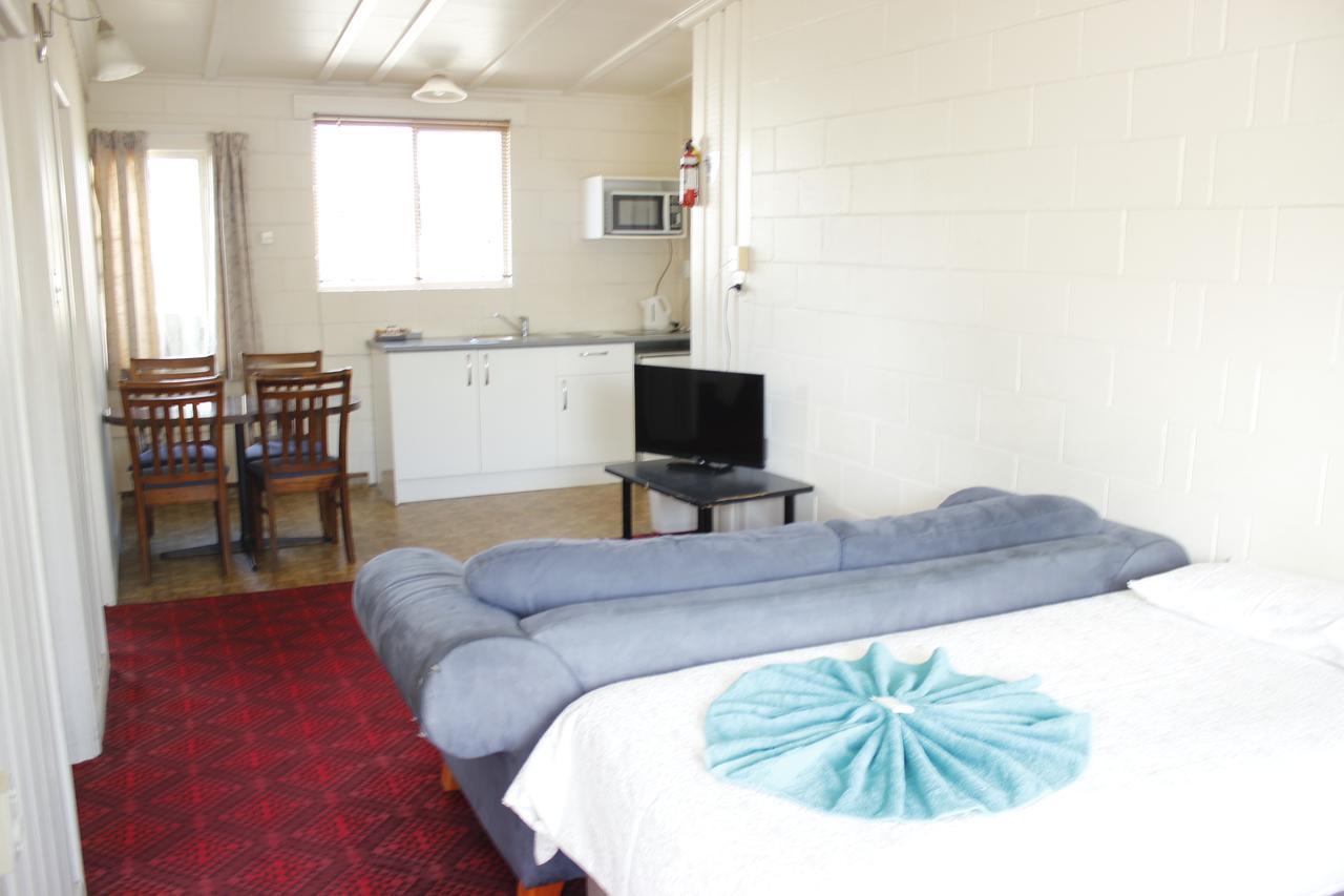 Ranui Motel Опотики Экстерьер фото