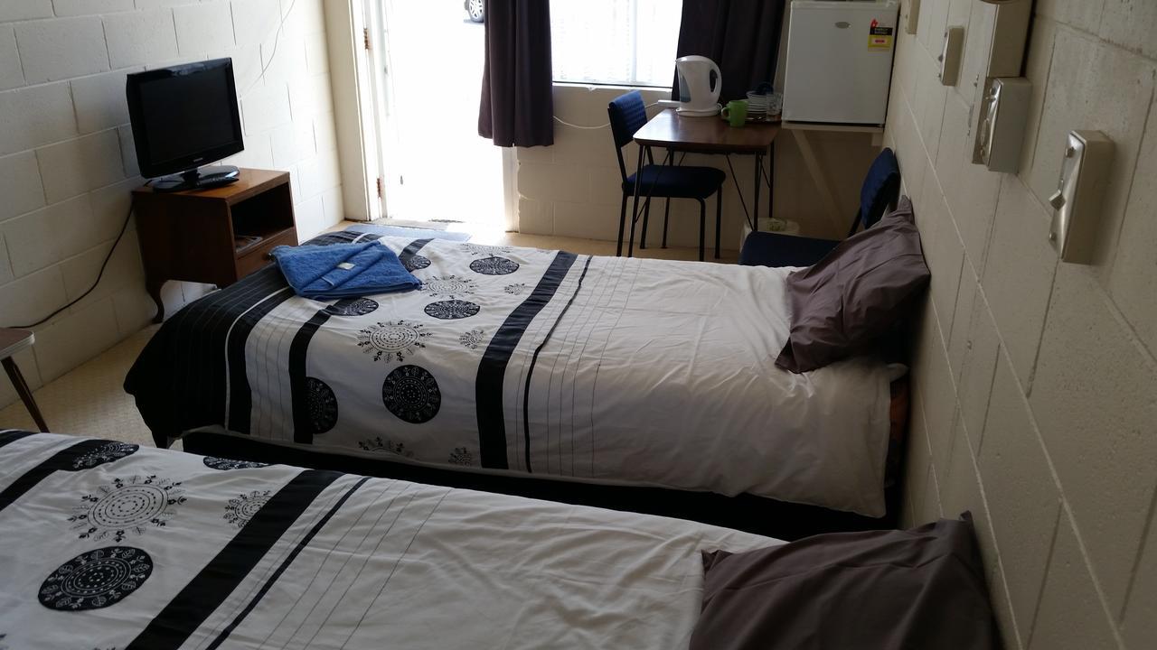 Ranui Motel Опотики Экстерьер фото