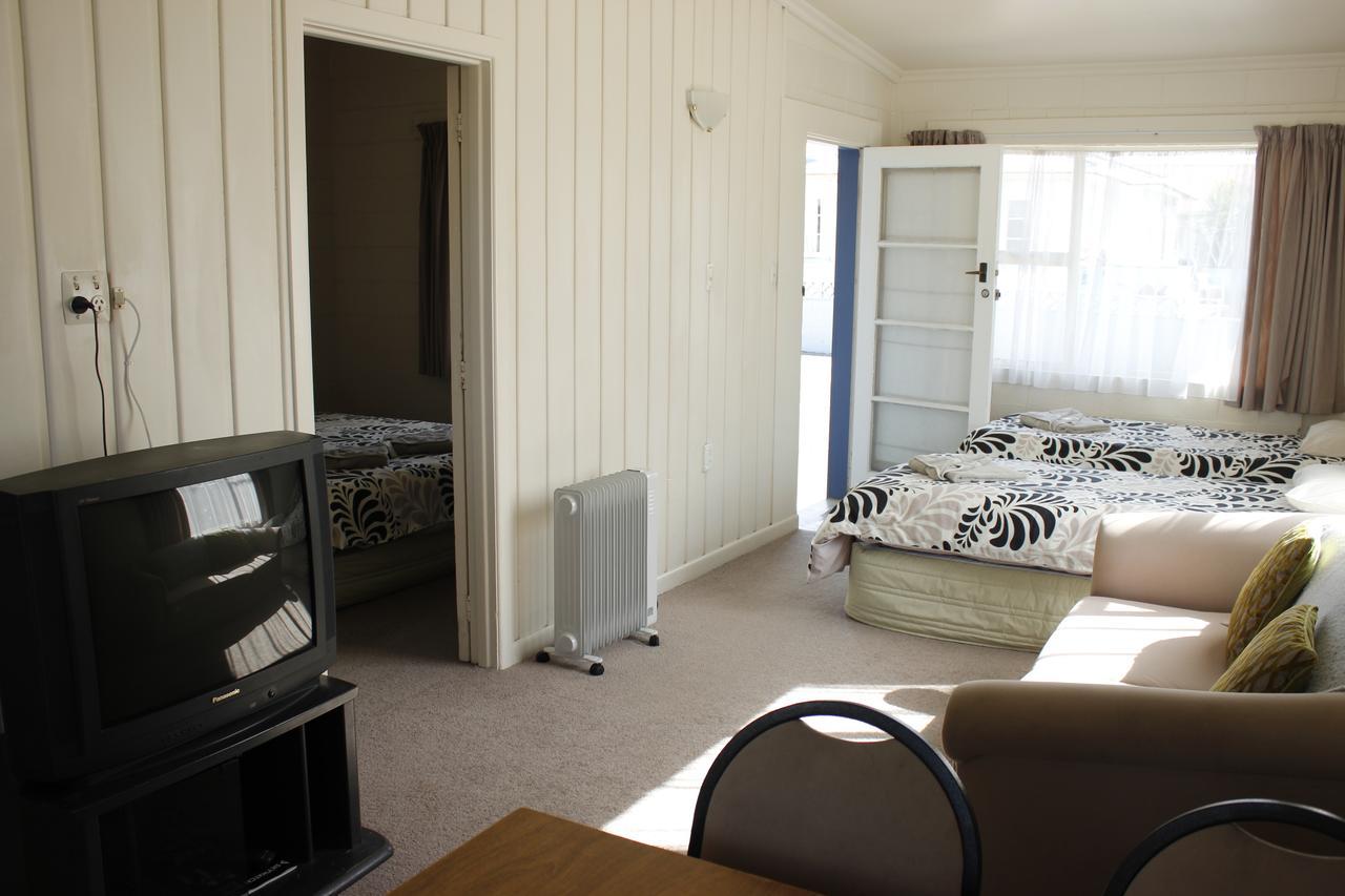 Ranui Motel Опотики Экстерьер фото